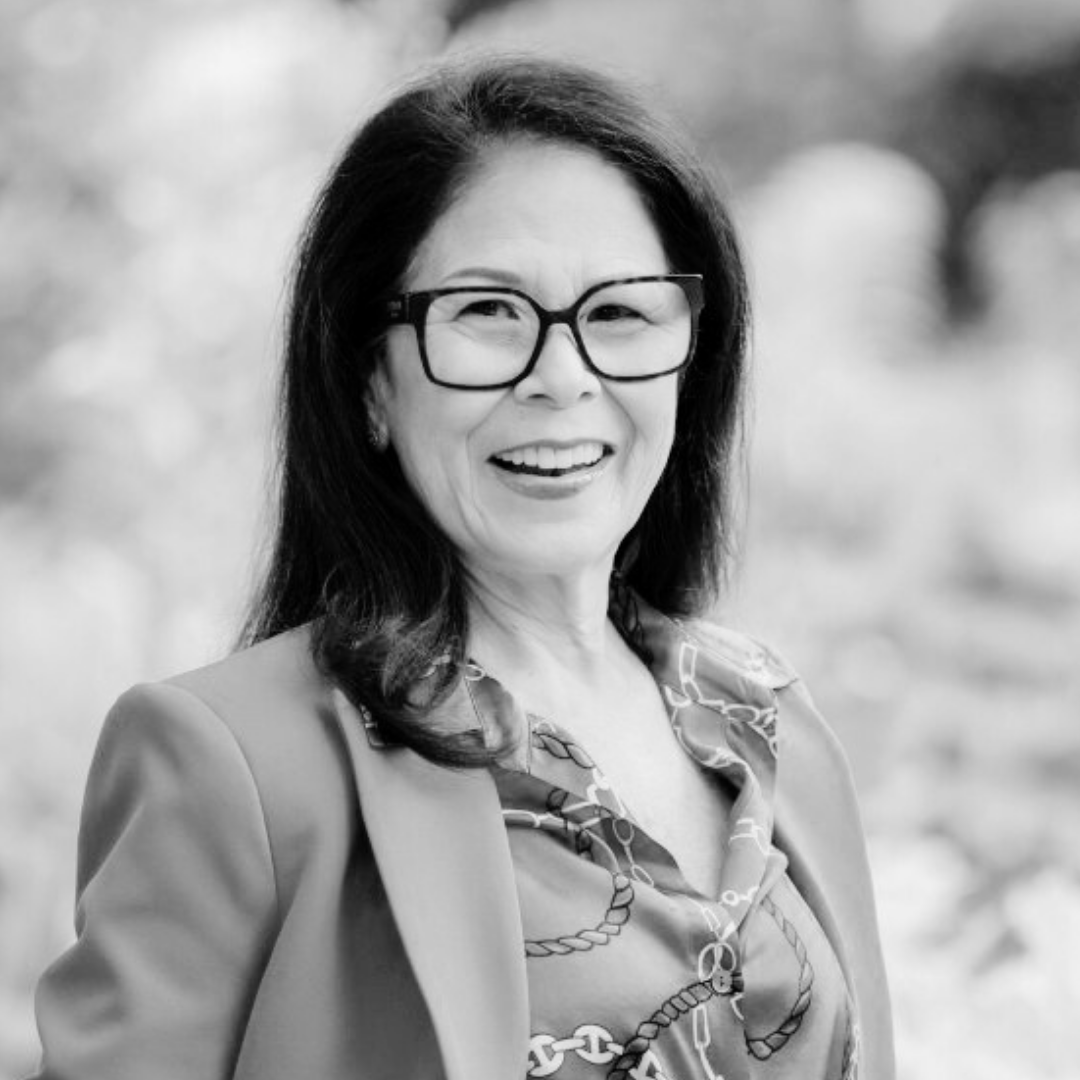 Donette Chin-Loy Chang